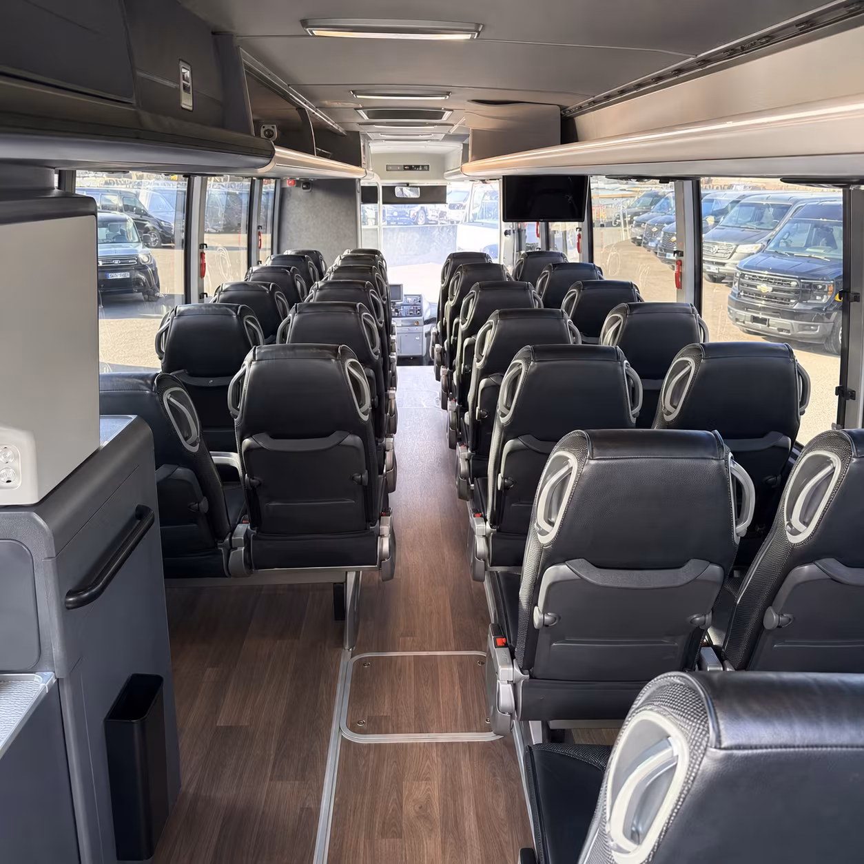 bend to eugene charter bus trips for ducks games and more