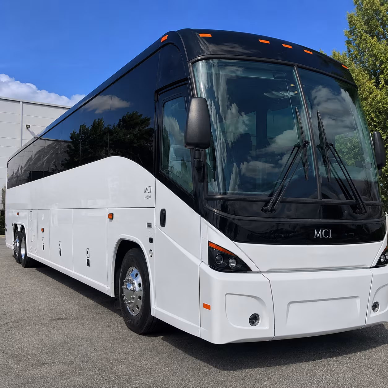 government agency shuttles between bend redmond and prineville
