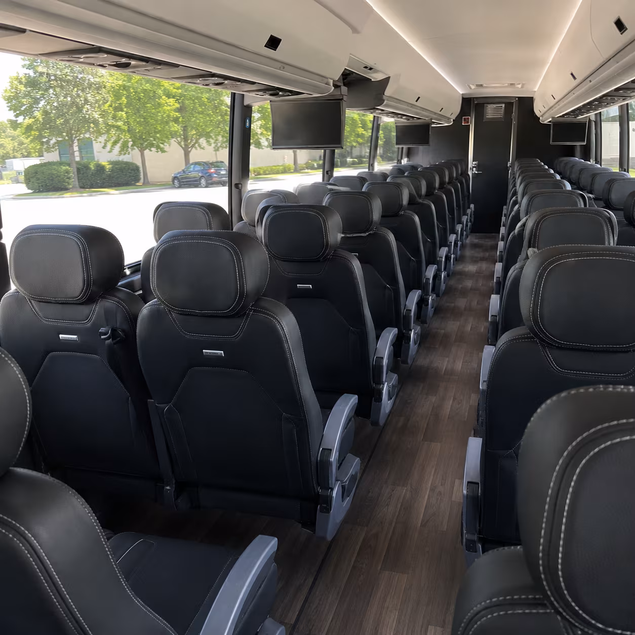 long distance charter buses from bend to portland