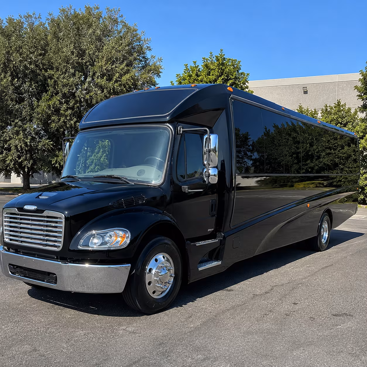 minibuses for deschutes historical museum and downtown bend field trips
