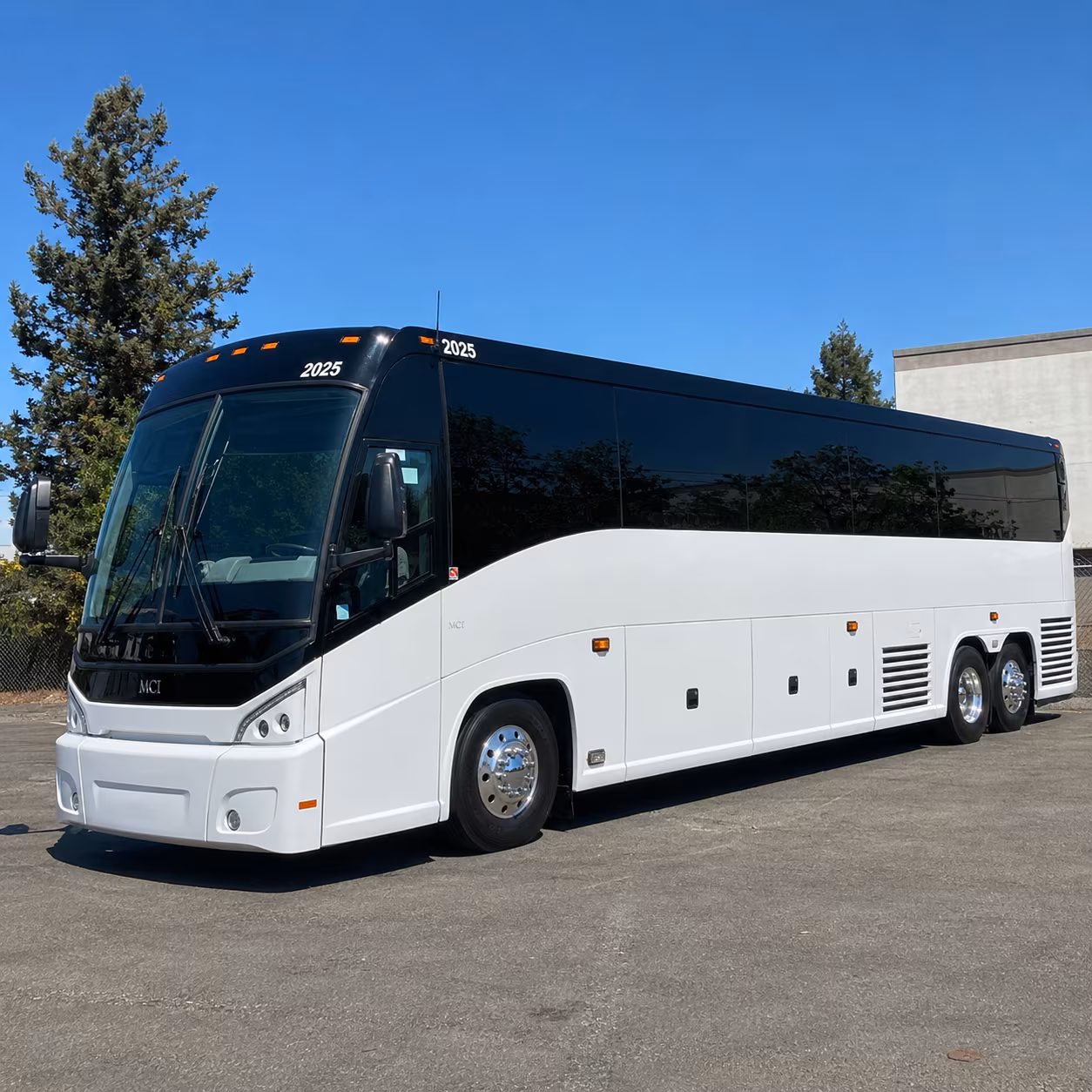 mt bachelor ski group buses that handle the mountain