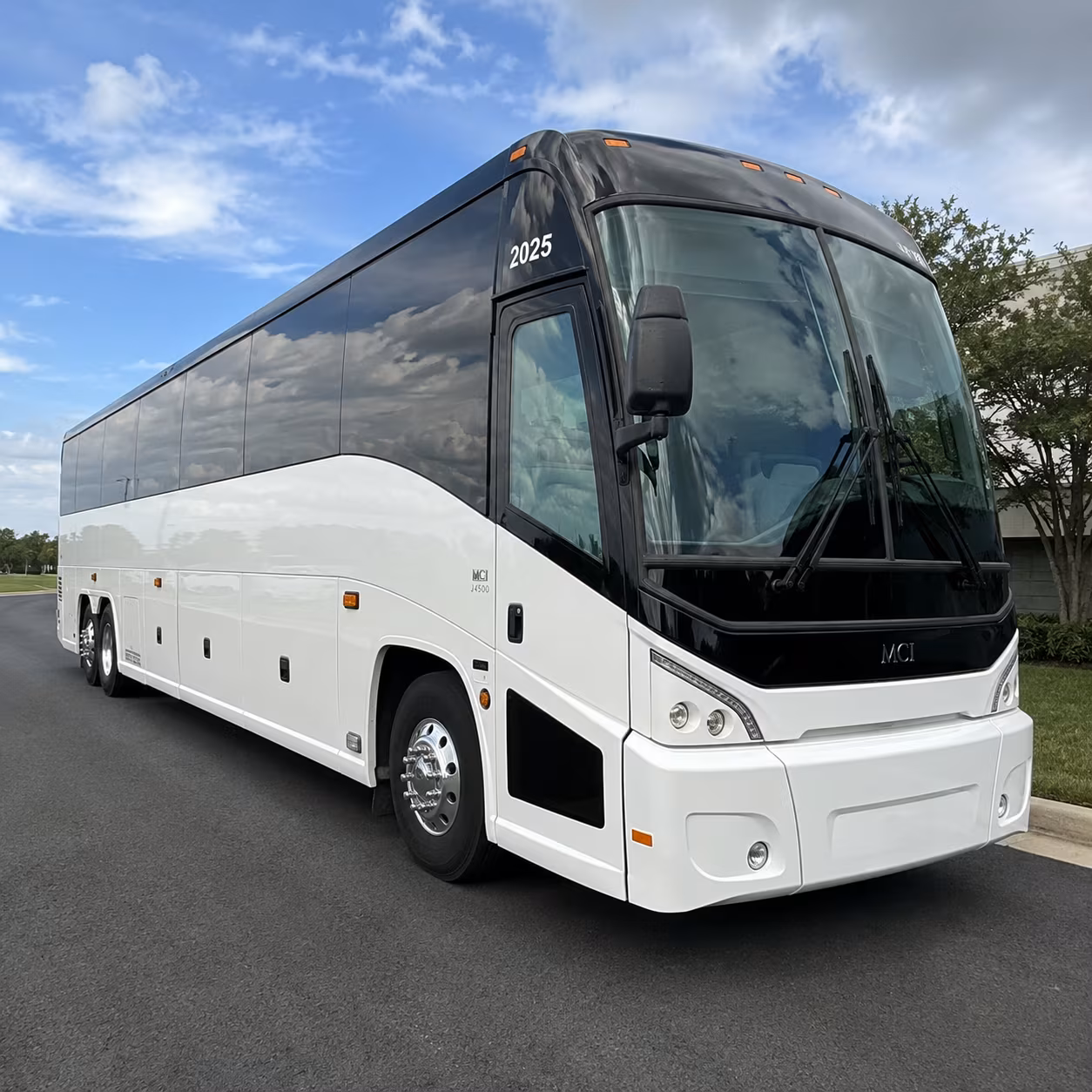 prom bus rentals for redmond and ridgeview high school groups
