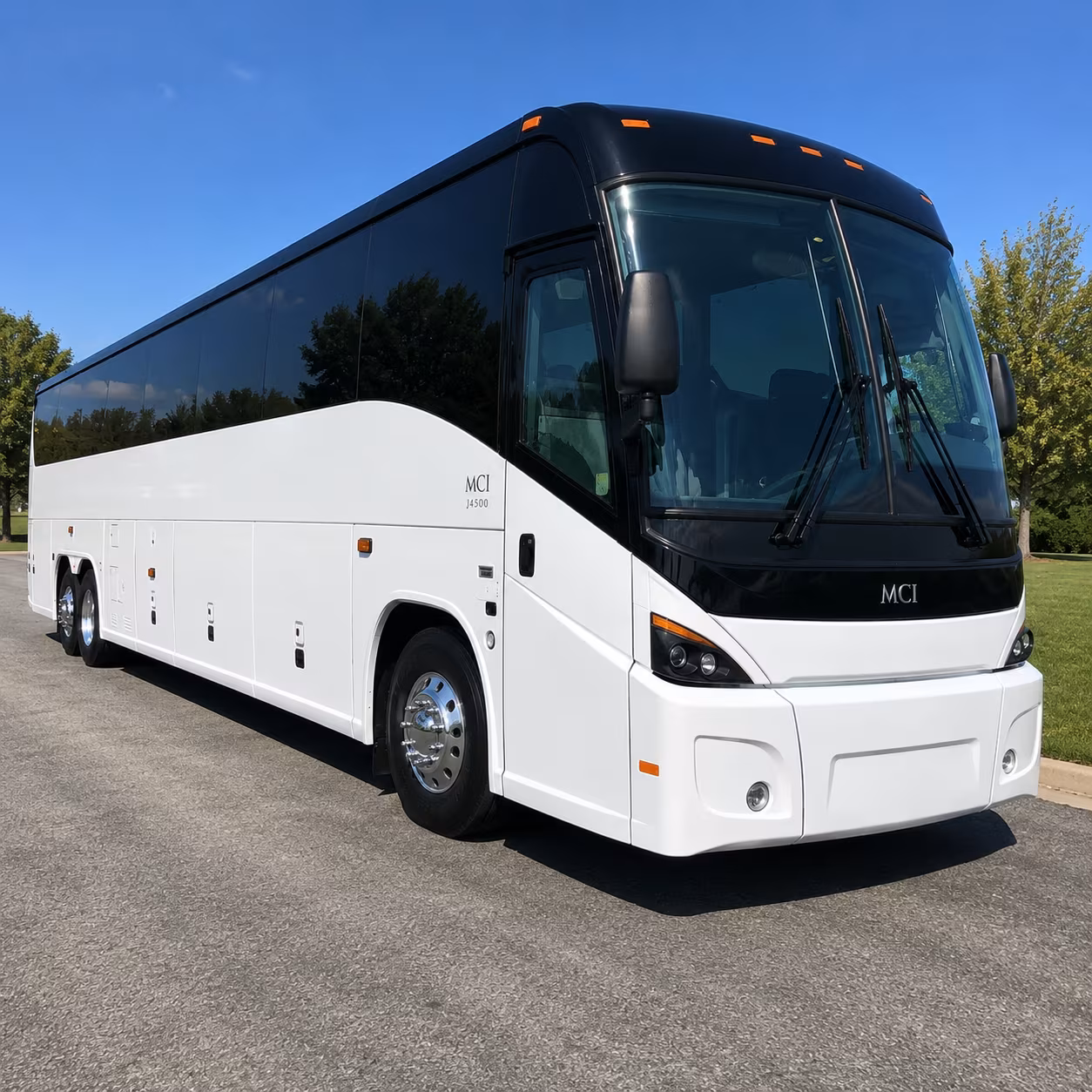 redmond to bend commuter shuttle buses for growing workforces